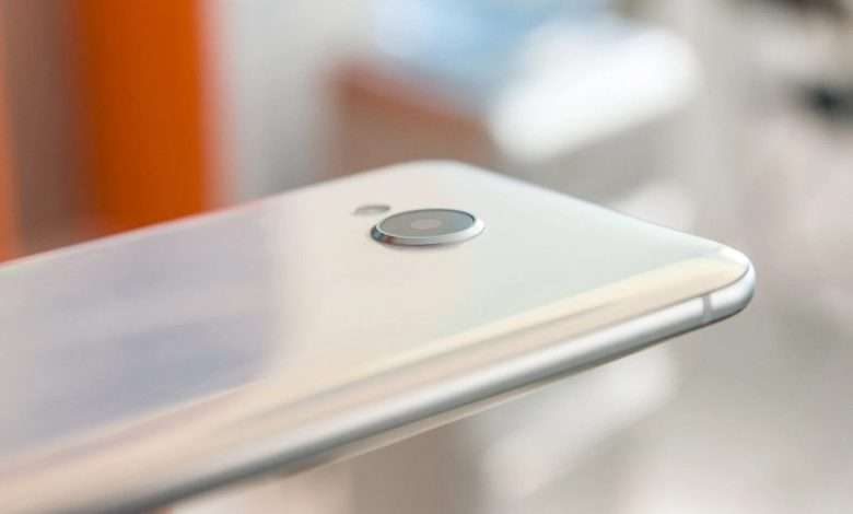 HTC ستطلق ثلاثة هواتف ذكية بسعر اقتصادي قريبا 1 HTC Wildfire