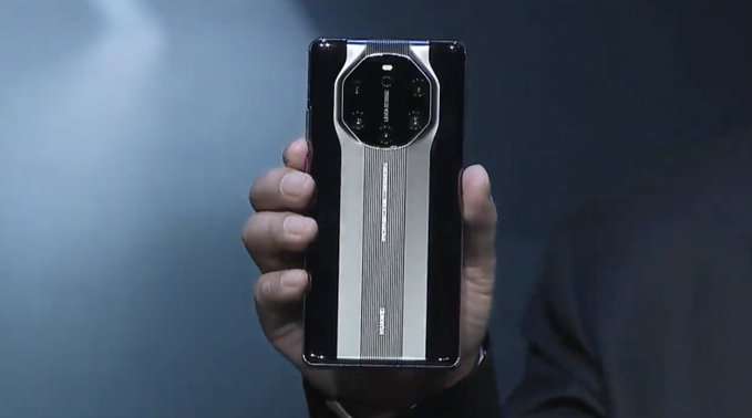 Huawei Mate 40 RS Porsche Design