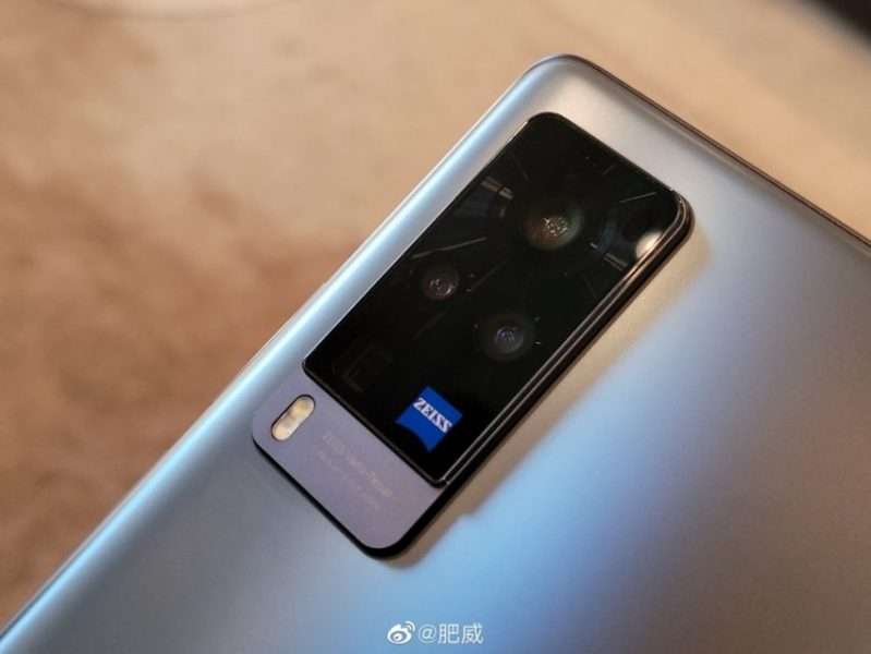 فيفو اكس 60 برو - vivo X60 Pro تسريب فيديو فتح صندوق الهاتف و صور حيّة جديدة 9 فيفو اكس 60 برو - vivo X60 Pro تسريب فيديو فتح صندوق الهاتف و صور حيّة جديدة