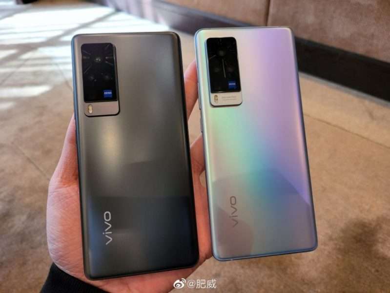 فيفو اكس 60 برو - vivo X60 Pro تسريب فيديو فتح صندوق الهاتف و صور حيّة جديدة 8 فيفو اكس 60 برو - vivo X60 Pro تسريب فيديو فتح صندوق الهاتف و صور حيّة جديدة