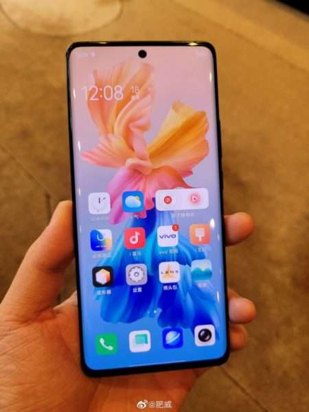 فيفو اكس 60 برو - vivo X60 Pro تسريب فيديو فتح صندوق الهاتف و صور حيّة جديدة 7 فيفو اكس 60 برو - vivo X60 Pro تسريب فيديو فتح صندوق الهاتف و صور حيّة جديدة