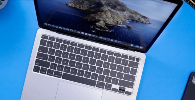 لوحة مفاتيح mac