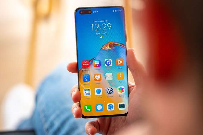 هواوي بي 50 – Huawei P50 سلسلة من ثلاثة هواتف قادمة بأنواع مختلفة من الشاشات 1 هواوي بي 50