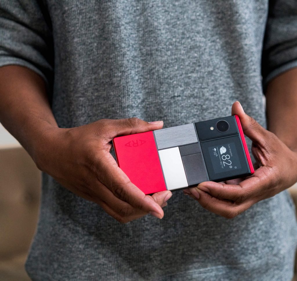 أغرب 10 هواتف في العالم | قلم بداخله هاتف، من عجائب الشركات 8 Project Ara