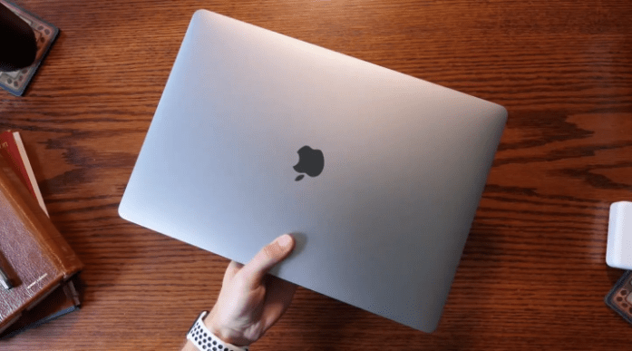 ماك بوك - MACBOOK سيكون قادراً على الشحن لاسلكيًا وأخبار جديدة من Apple 1 ماك بوك - MACBOOK
