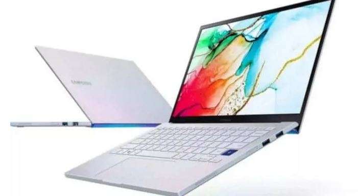 سامسونج تعمل على أضخم انتاج شاشات OLED للكمبيوتر المحمول 2 شاشات OLED