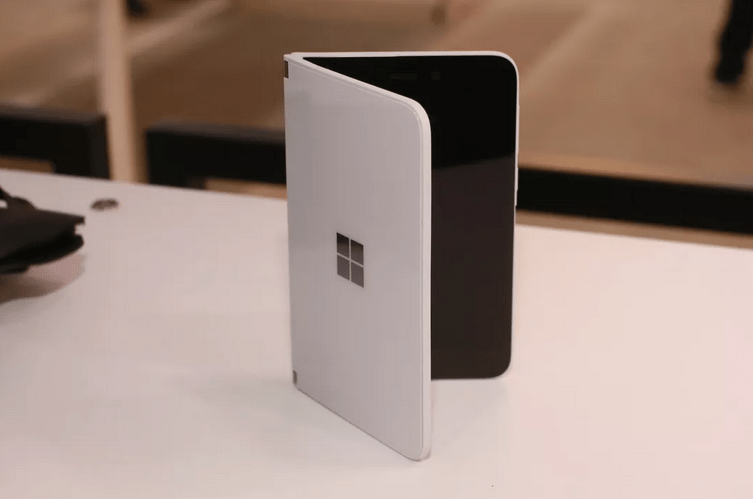 مايكروسوفت سيرفس دو 2 Surface Duo تسريب موعد إطلاق الهاتف ذي الشاشة المزدوجة 3 تحتوي هذه الصورة على سمة alt فارغة؛ اسم الملف هو Screenshot_2-3.png
