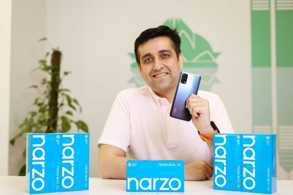 ريلمي نارزو 30 برو Realme Narzo 30 Pro أول ظهور رسمي للهاتف مع الصندوق 2 ريلمي نارزو 30 برو Realme Narzo 30 Pro أول ظهور رسمي للهاتف مع الصندوق