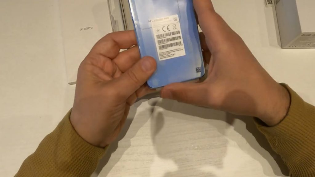 شاومي مي 11 لايت Xiaomi Mi 11 Lite فتح صندوق الهاتف وتأكيد مواصفاته في تسريب جديد 7 شاومي مي 11 لايت Xiaomi Mi 11 Lite فتح صندوق الهاتف وتأكيد مواصفاته في تسريب جديد