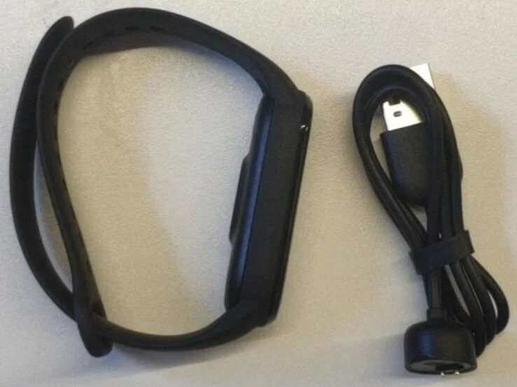 شاومي مي سمارت باند 6 - Mi Smart Band 6 كشف تفاصيل جديدة في أول الصور الحيّة 2 شاومي مي سمارت باند 6 - Mi Smart Band 6 كشف تفاصيل جديدة في أول الصور الحيّة