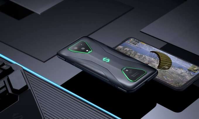 شاومي بلاك شارك 4 برو BlackShark 4 Pro رسميًا وحش الألعاب وصل 2 بلاك شارك 4 برو