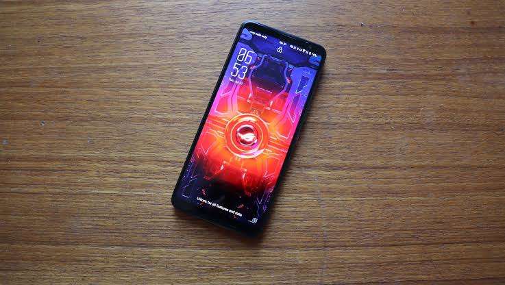 اسوس روج فون 5 - ASUS ROG Phone 5 يسجل رقمًا قياسيًا جديدًا في منصة أداء Master Lu 1 اسوس روج فون 5 - ASUS ROG Phone 5 يسجل رقمًا قياسيًا جديدًا في منصة أداء Master Lu