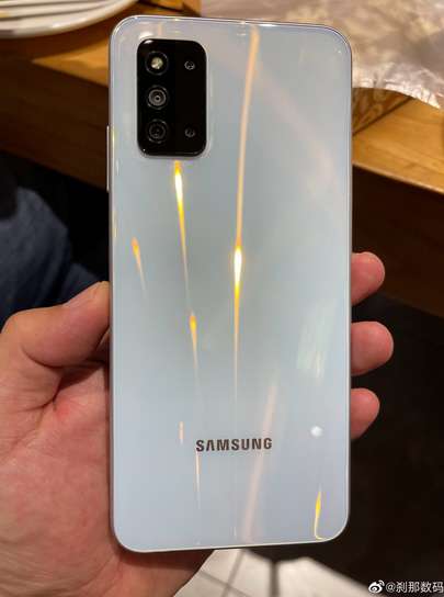 مواصفات سامسونج جالكسي اف 52 - Samsung Galaxy F52 والسعر المتوقع بأحدث التسريبات 3 سامسونج جالكسي اف 52