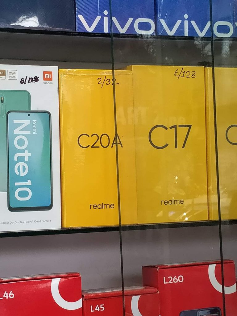 صورة حية للهاتف realme C20A