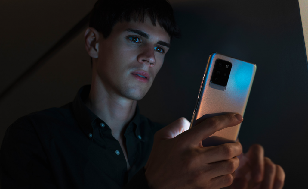مراجعة انفينكس نوت 10 برو Infinix Note 10 Pro المنافس الشرس لشاومي وريلمي 6 مراجعة انفينكس نوت 10 برو Infinix Note 10 Pro المنافس الشرس لشاومي وريلمي