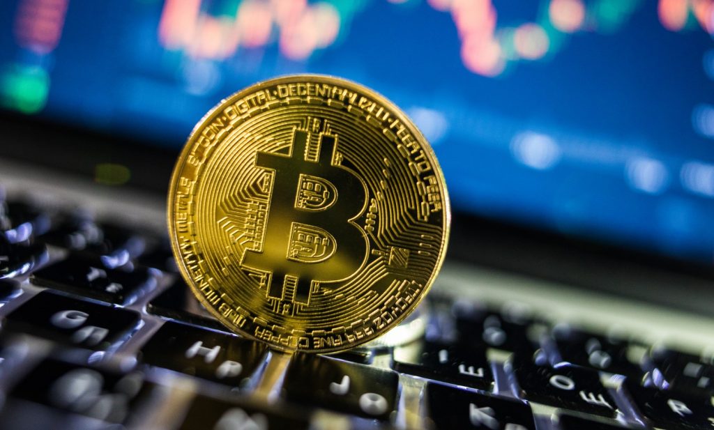عملة البيتكوين سوف تصبح عملة قانونية في هذه الدولة بشكل رسمي 5 عملة البيتكوين سوف تصبح عملة قانونية في هذه الدولة بشكل رسمي