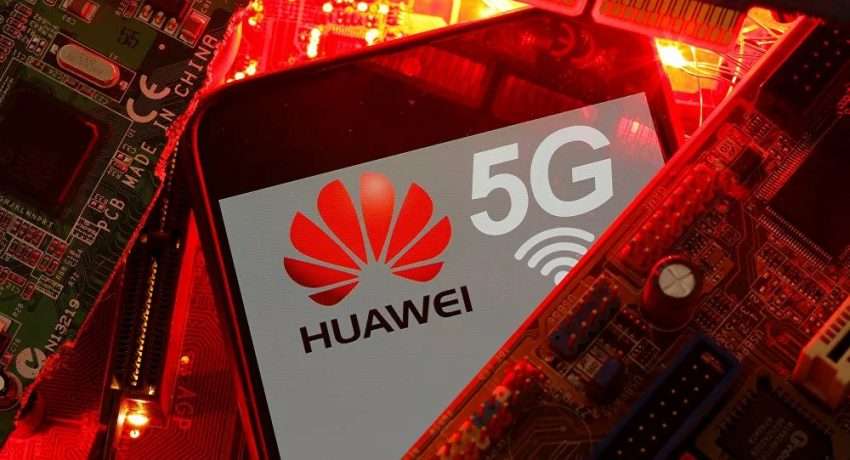 هواوي بي 50 - Huawei P50 يتألق بلون وردي لامع في صورة مسرّبة جديدة