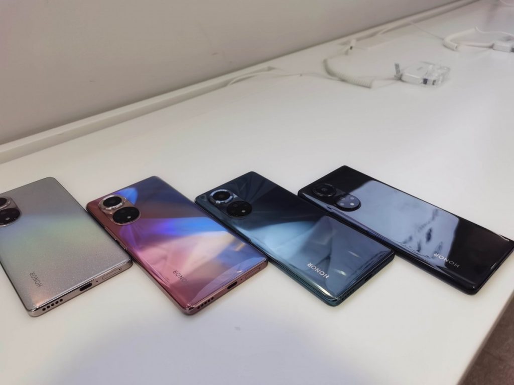 سعر ومواصفات هونر 50 - Honor 50 رسميًا ! 4 تحتوي هذه الصورة على سمة alt فارغة؛ اسم الملف هو gsmarena_005-1-1024x768.jpg