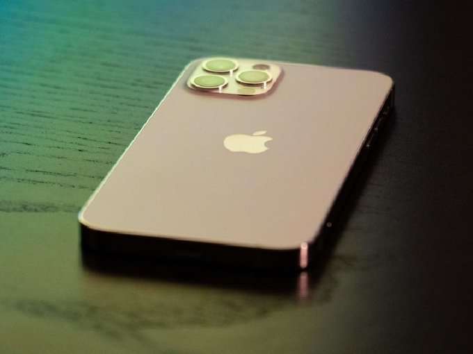 ايفون 14 - iPhone 14 السلسلة بأكملها ستحصل على نفس نوع الشاشة بتقنية متطورة 4 ايفون 14 - iPhone 14 السلسلة بأكملها ستحصل على نفس نوع الشاشة بتقنية متطورة