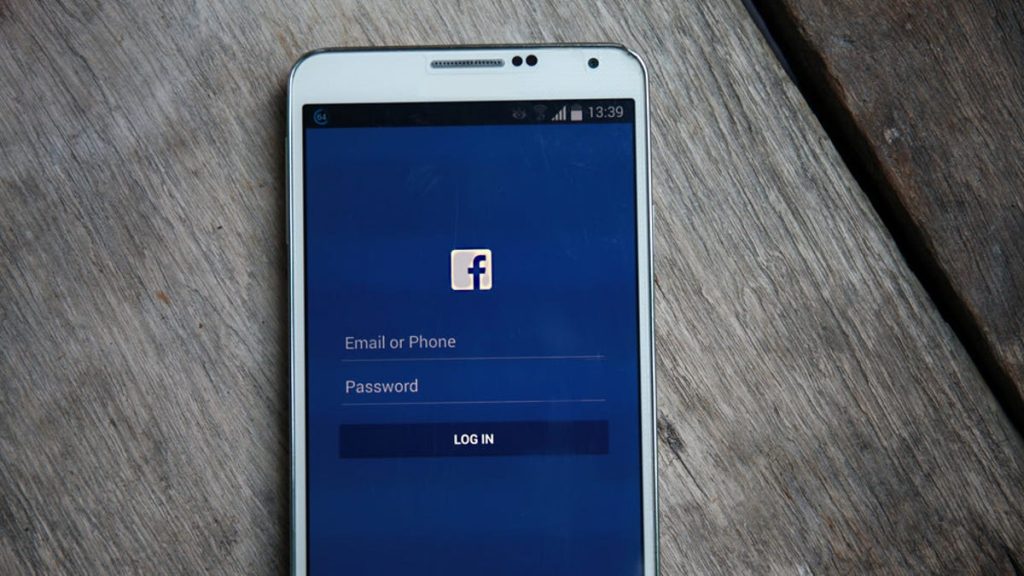 9 تطبيقات اندرويد تسرق كلمة سر فيسبوك عليك الحذر منها وحذفها على الفور