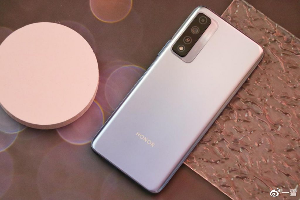 سعر ومواصفات هونر بلاي 5 تي برو - Honor Play5T Pro رسميًا