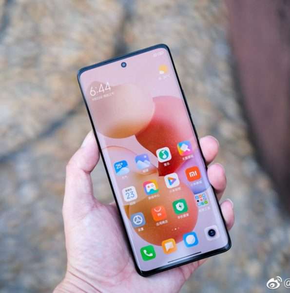 مواصفات هاتف Xiaomi CIVI الكاملة تظهر في أحدث الصور الحية والتسريبات 1 Xiaomi CIVI