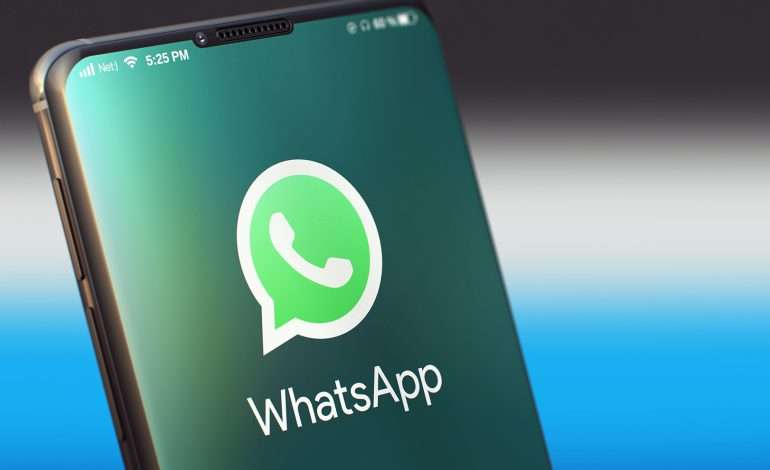 واتساب WhatsApp سيضيف ميزة مذهلة للاستماع إلى الرسائل الصوتية بأفضل طريقة