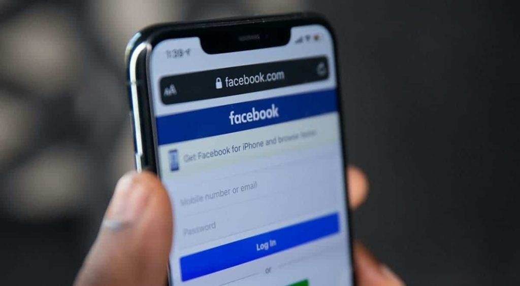 فيس بوك تقاضي شخصًا لبيعه بيانات أكثر من 178 مليون مستخدم 2 فيس بوك تقاضي شخصًا لبيعه بيانات أكثر من 178 مليون مستخدم