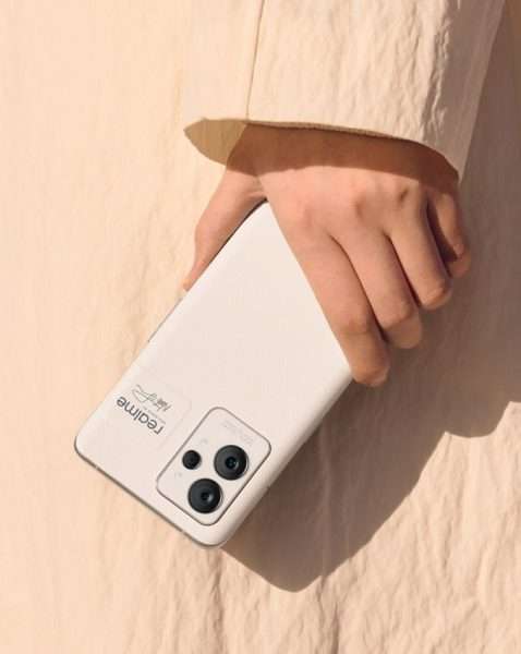 ريلمي جي تي 2 برو - realme GT2 Pro الكشف عن ملصقات ترويجية جديدة للهاتف 4 ريلمي جي تي 2 برو - realme GT2 Pro الكشف عن ملصقات ترويجية جديدة للهاتف