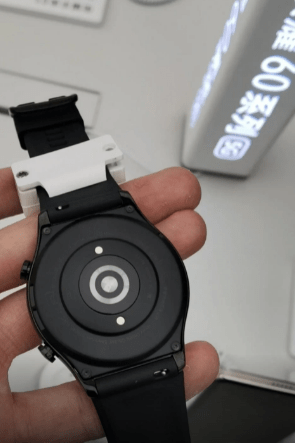 هونر واتش جي اس 3 - Honor Watch GS 3 تظهر في صور حقيقيّة 2 هونر واتش جي اس 3 - Honor Watch GS 3 تظهر في صور حقيقيّة