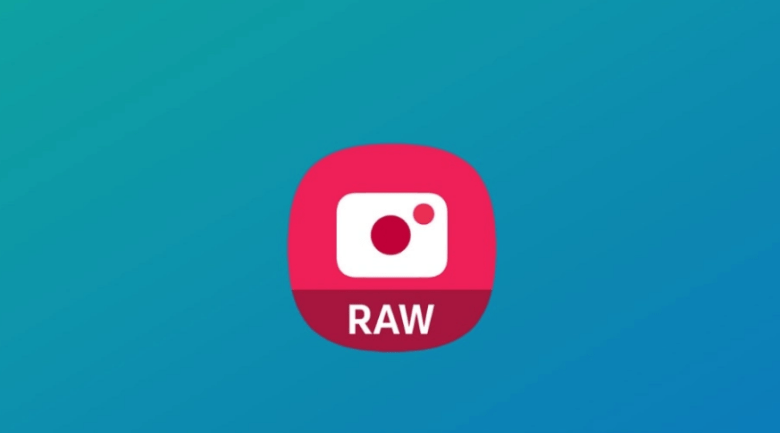 تطبيق Expert RAW