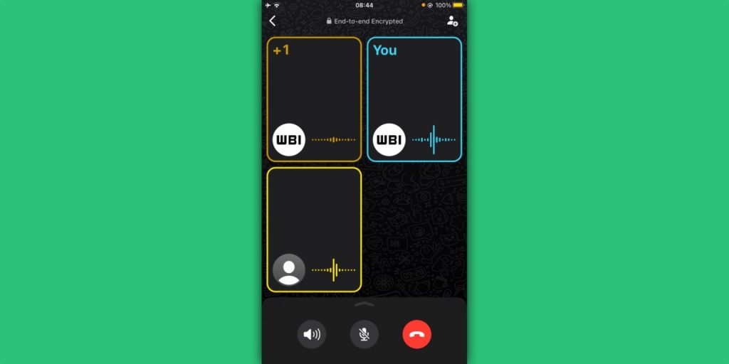 واتساب يعمل على إعادة تصميم المكالمات الصوتية لـ iOS