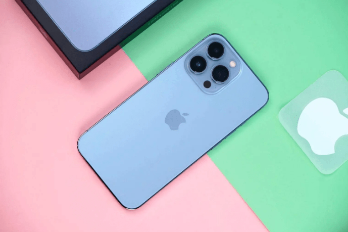 تحديث iOS 15.4 يسبب بعض المشاكل في بطارية الهواتف 2 تحديث iOS 15.4 يسبب بعض المشاكل في بطارية الهواتف