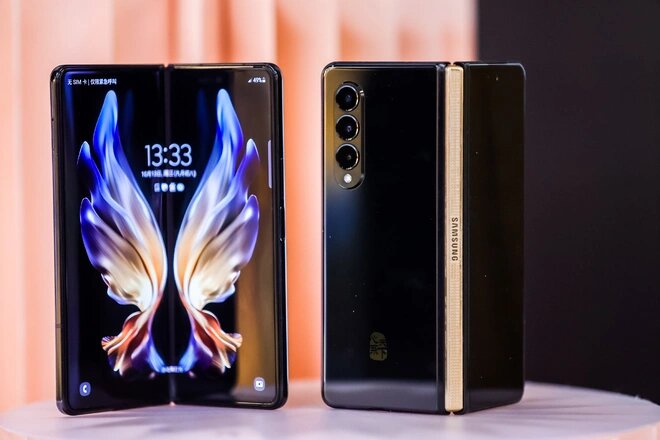 Samsung Galaxy W23