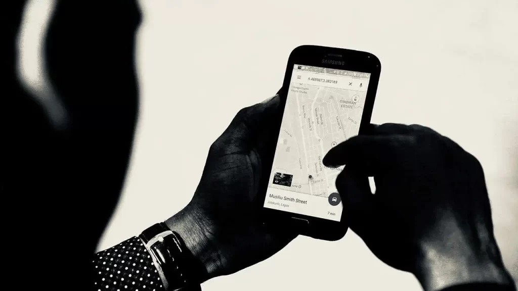جعل خرائط Google تواجه الشمال دائمًا
