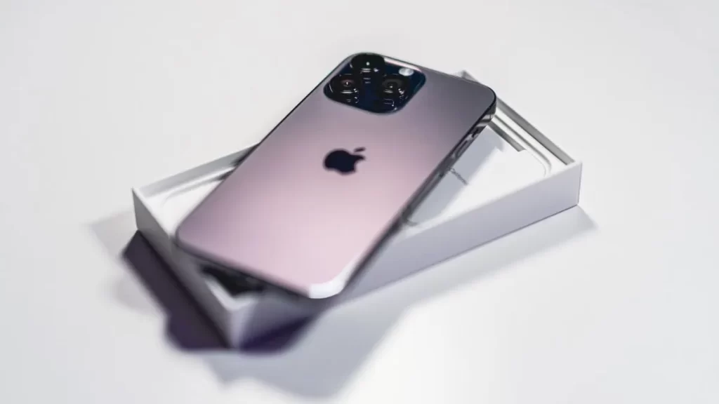 ايفون 15