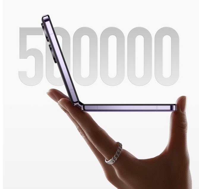 إلى جانب شاومي مكس فولد 4 "Xiaomi Mix Fold 4"، قدمت شركة شاومي هاتفها الجديد شاومي ميكس فليب "Xiaomi MIX Flip" في حدثها في الصين، والذي يعتبر أول هاتف قابل للطي من نوع "فليب" للشركة.