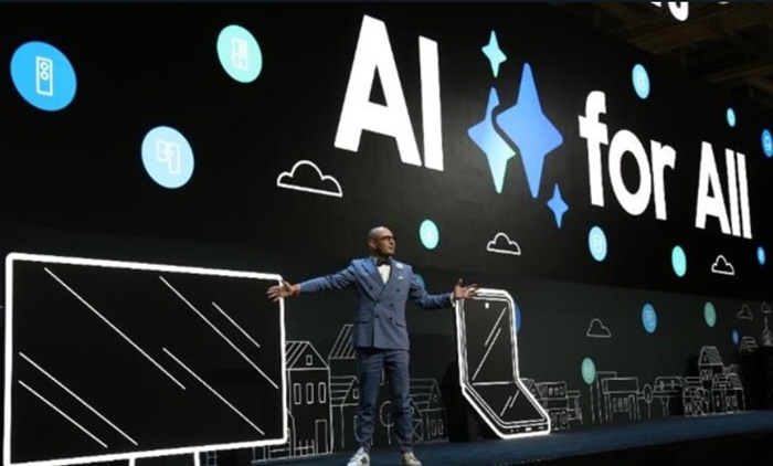 في الذكرى المئوية لمعرض IFA، صعدت شركة سامسونج للإلكترونيات على المسرح لتقديم رؤيتها الجديدة "AI للجميع"، حيث استعرضت أحدث ابتكاراتها في مجال الذكاء الاصطناعي، التي تهدف إلى تحسين حياة المستخدمين والمساهمة في عالم متصل ومتقدم.