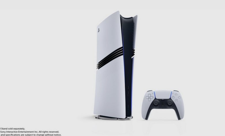 أعلنت سوني أخيرًا عن إطلاق جهاز بلايستيشن 5 برو "PlayStation 5 Pro" المنتظر بشدة. يمثل هذا الجهاز تحديثًا في منتصف دورة حياة الجهاز، ويأتي كترقية لجهاز PS5 الحالي. يعد PlayStation 5 Pro أحدث جهاز ألعاب من سوني، ويأتي بمكونات متطورة وتقنيات جديدة مبتكرة. إليك كل ما تحتاج معرفته.