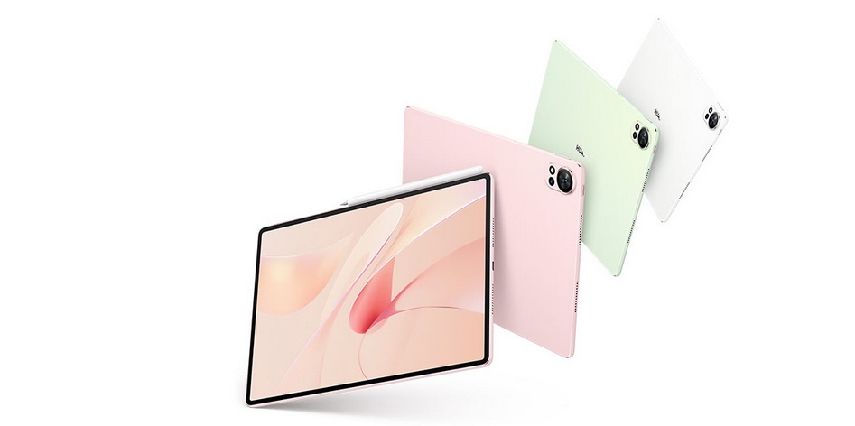 أطلقت هواوي جهازين لوحيين جديدين في السوق العالمي، وهما MatePad 12 X و MatePad Pro 12.2. يأتي الجهازان بمجموعة من الميزات المبتكرة والتصميمات الأنيقة، حيث يتميز MatePad 12 X بشاشة PaperMatte فائقة السطوع، في حين يأتي MatePad Pro 12.2 بشاشة OLED مزدوجة الطبقة. دعونا نستعرض مواصفات كل جهاز بشكل مفصل.