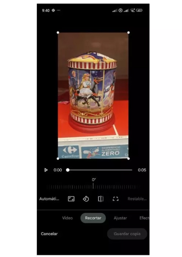 تطبيق "صور جوجل" Google Photos متاح على آلاف الأجهزة ويعتبر أداة مهمة للعديد من الأشخاص، لذا قررت شركة جوجل إدخال تحسينات جديدة وأدوات لمحرر الفيديو الخاص بالتطبيق، مع التركيز على القوالب المعتمدة على الذكاء الاصطناعي التي تهدف إلى تسهيل عملية تحرير الفيديوهات التي تحتاج إلى قص وتعديلات.