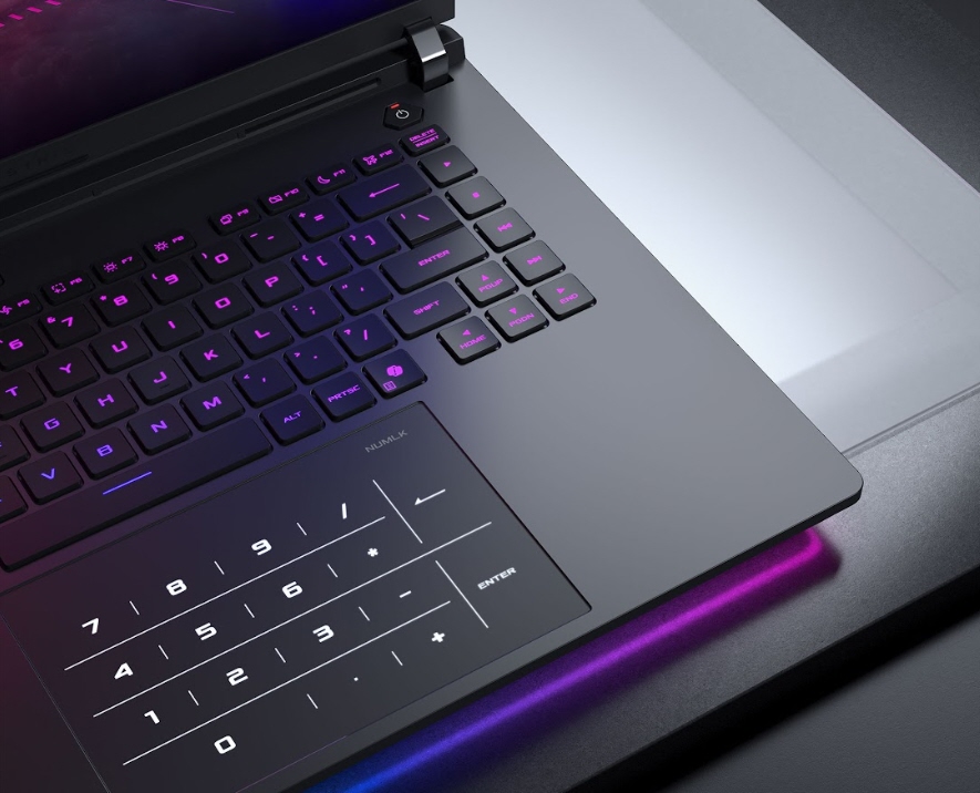 ASUS ROG Strix Scar 18 (2025)