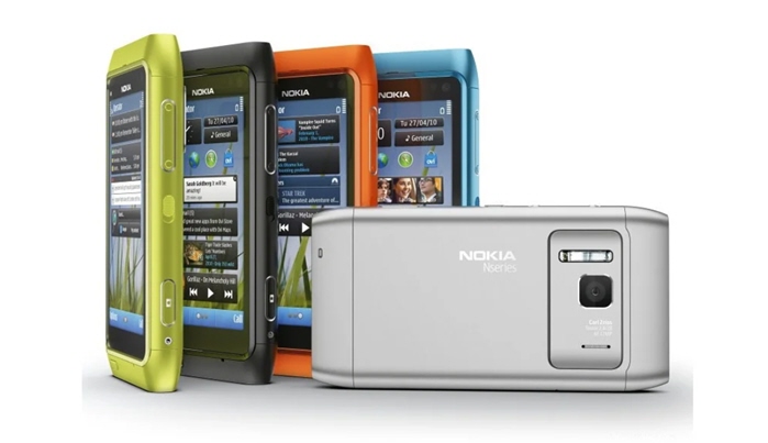 Nokia N8