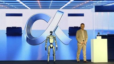 HONOR HUMANOID ROBOT