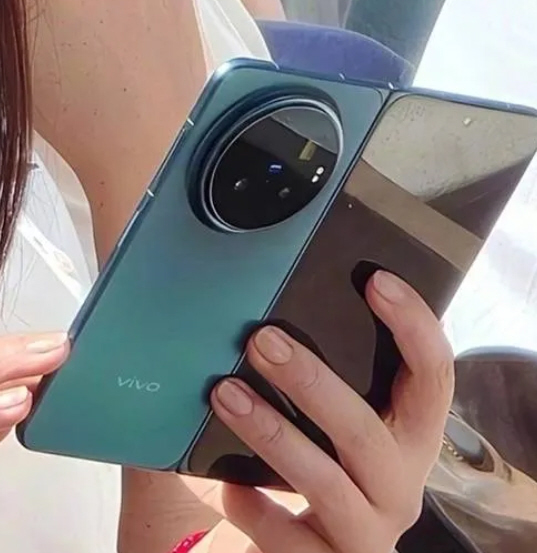 Vivo X Fold 6
