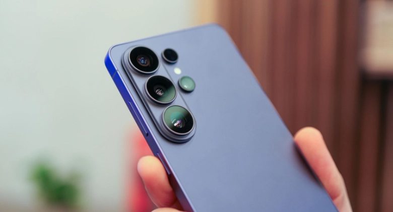 Galaxy S27